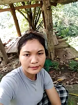 Snapshot of Duyen02 chatting on October 15, 1:52 am Duyen02 online show from October 15, 1:52 am