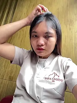 Snapshot of Duyen02 chatting on October 9, 3:21 am Duyen02 online show from October 9, 3:21 am