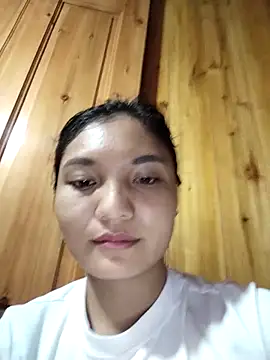 Snapshot of Duyen02 chatting on October 18, 1:58 pm Duyen02 online show from October 18, 1:58 pm