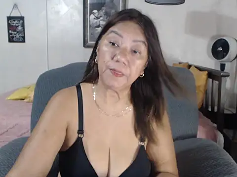 Asian-mature69 online show from September 18, 6:34 am