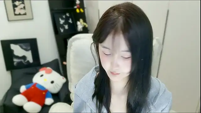 wanzi-1229 online show from October 26, 6:09 am