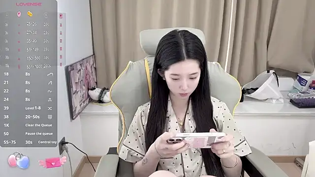 OiOi-666 online show from May 28, 1:58 am