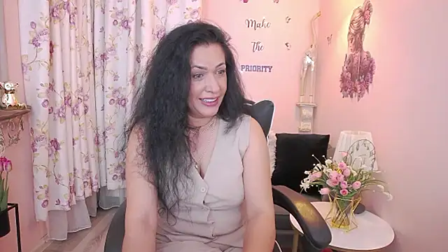 MyLovOne online show from May 29, 12:36 pm