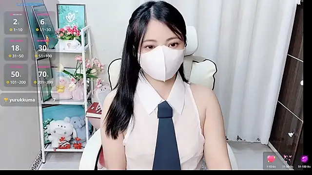 phuongnhi  online show from May 28, 12:58 pm