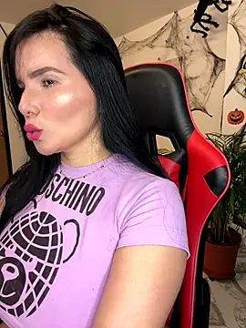 carol cruz133 online show from October 21, 11:31 pm