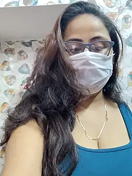 Snapshot of nisha_1110 chatting on October 14, 6:10 pm nisha 1110 online show from October 14, 6:10 pm