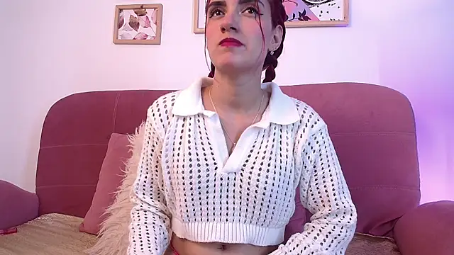 Snapshot of Karina2Smith chatting on September 19, 6:51 pm Karina2Smith online show from September 19, 6:51 pm