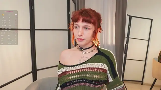 LeelooYolo online show from February 25, 4:05 pm