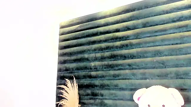 LiliCarterm online show from April 1, 12:33 am