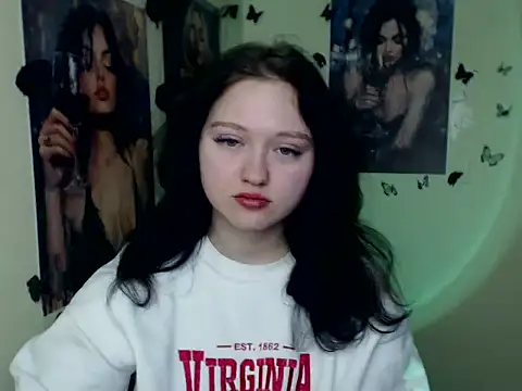 LadyAlice  online show from February 11, 6:48 am