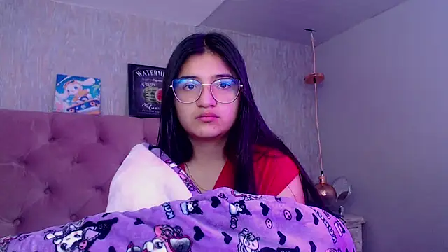 laurenelove online show from September 21, 7:07 am