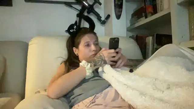 dddasani online show from October 14, 2:36 am