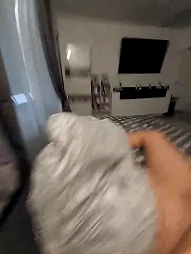 SexyJulia21 online show from February 26, 12:15 pm