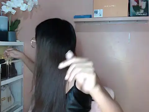 skinny gracie online show from September 22, 8:13 am