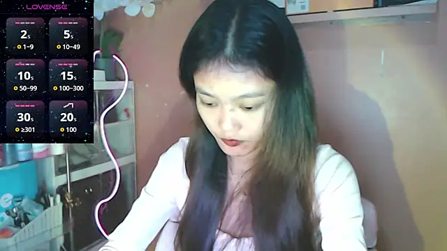 skinny gracie online show from February 11, 5:25 pm