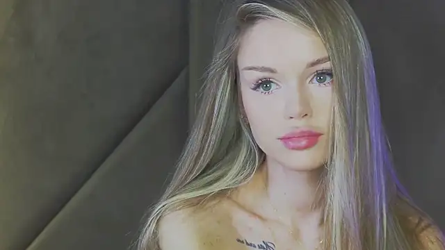 MarilynNova online show from July 5, 4:51 am