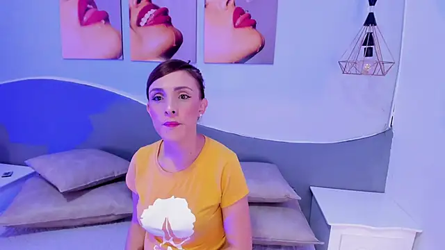 Nicol 89  online show from February 21, 11:44 am