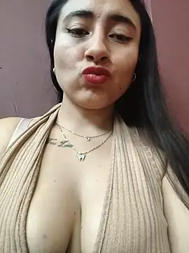 AMATISTA  16 online show from November 29, 6:12 pm