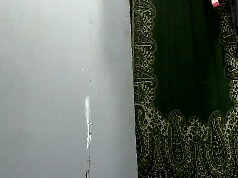 juicycum069 online show from October 9, 2:15 am