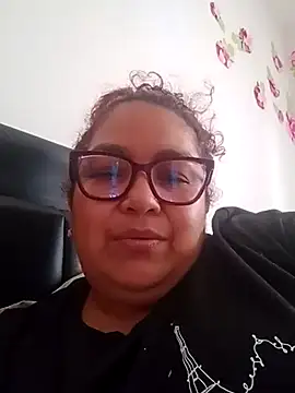 ladytropical1 online show from February 6, 8:45 pm