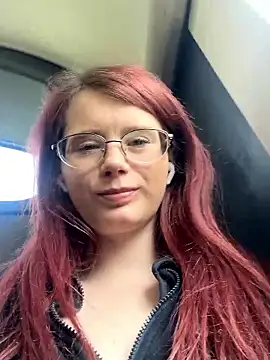 raen001 online show from May 8, 9:23 am