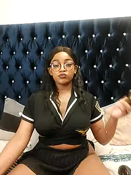 SultryCocoBabe online show from September 29, 9:31 pm