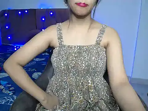 Snapshot of Hot_Queen2 chatting on October 14, 10:45 pm Hot Queen2 online show from October 14, 10:45 pm