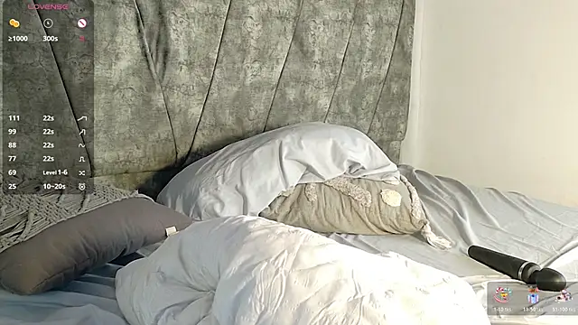 ValeriGallardo17 online show from October 17, 9:40 pm