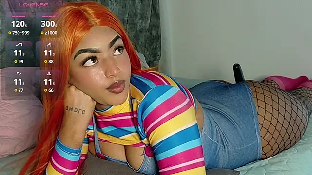 ValeriGallardo17 online show from October 31, 8:57 pm