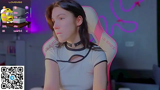 Sophie SkyAngel online show from February 24, 6:28 pm