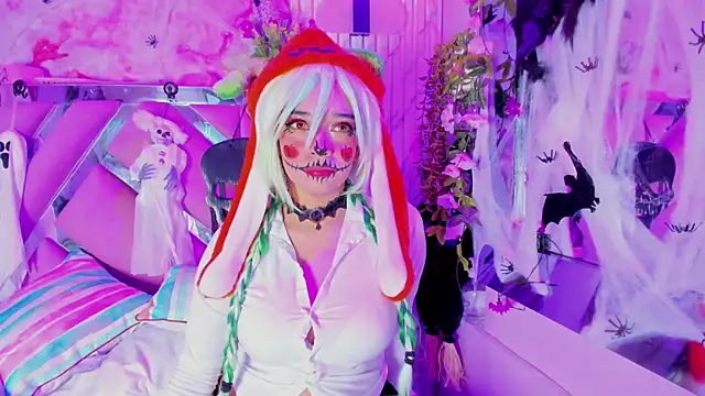 Akane Hikari  online show from November 1, 6:17 am