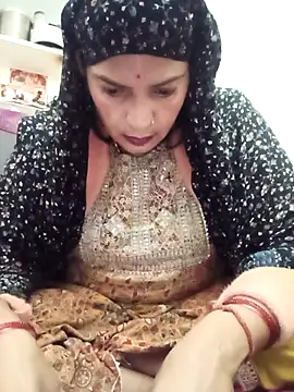 Chhaya hot online show from February 7, 8:18 am