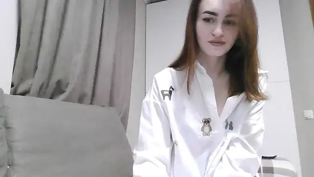 Requellia online show from December 3, 11:51 pm