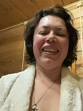 Kiravix online show from April 5, 8:08 pm