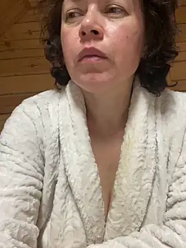 Kiravix online show from April 4, 8:07 pm