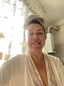 Kiravix online show from May 28, 4:32 am