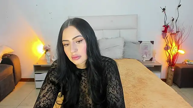 hannahdvil1 online show from November 21, 11:56 am