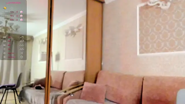 Snapshot of sakura_oki_doki chatting on October 22, 5:34 am sakura oki doki online show from October 22, 5:34 am