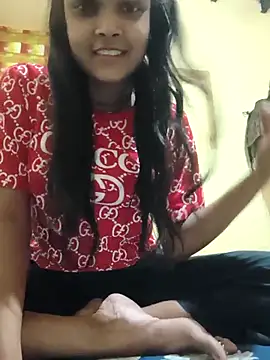 RAYI Queen 2 online show from December 4, 3:24 pm