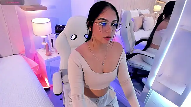 manyaa  online show from March 20, 7:19 pm