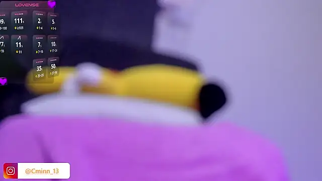 Chloemin online show from March 15, 6:10 pm