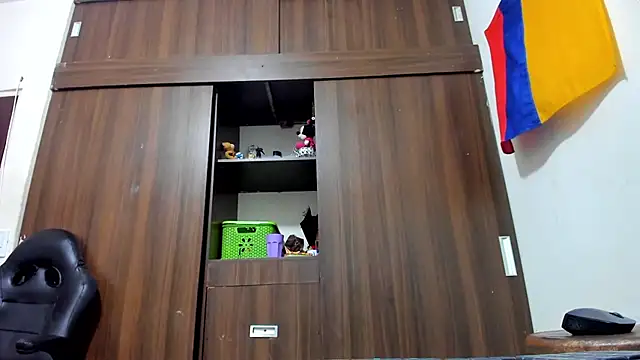 miss bigcockts online show from March 26, 2:52 pm