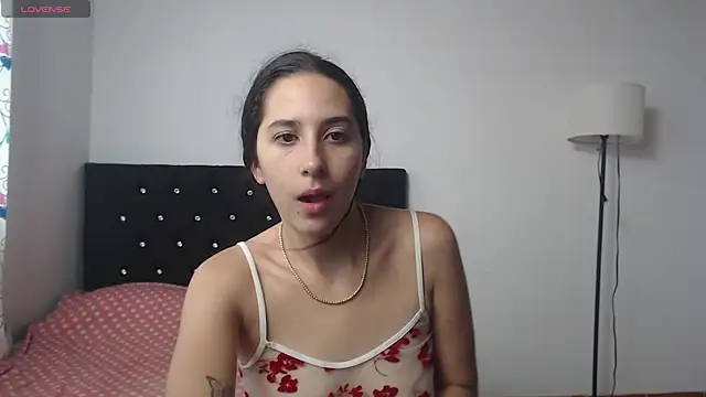 Snapshot of lilacream chatting on September 14, 5:44 pm lilacream online show from September 14, 5:44 pm