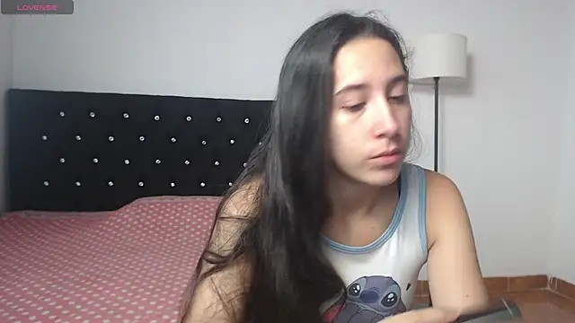 Snapshot of lilacream chatting on October 17, 2:31 pm lilacream online show from October 17, 2:31 pm