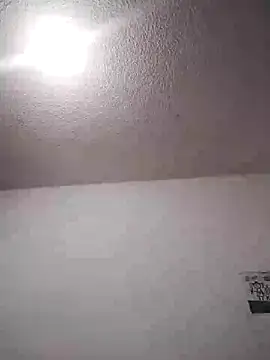 Snapshot of RapunzeRaydes chatting on September 16, 4:31 am RapunzeRaydes online show from September 16, 4:31 am