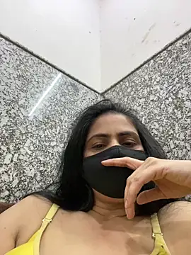 SashaPatel online show from June 4, 2:43 pm