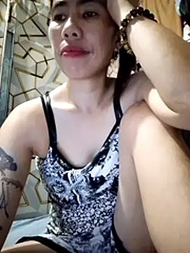 Deliciousgirl14 online show from June 23, 11:14 pm