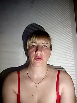 Snapshot of babyjessi chatting on September 9, 9:36 pm babyjessi online show from September 9, 9:36 pm