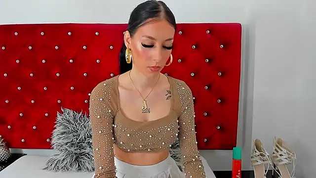 PleasureJasmine online show from October 9, 7:56 am