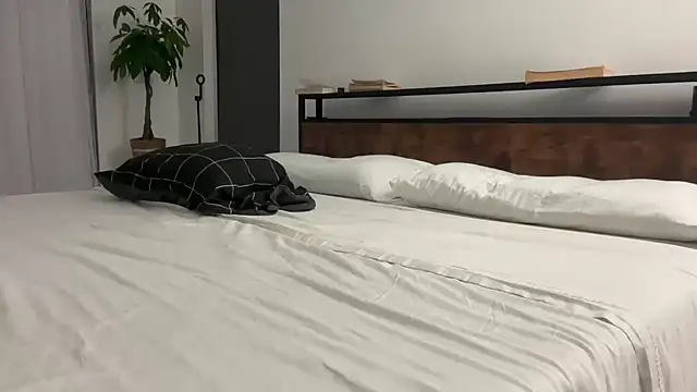 prettyykitty22 online show from January 10, 4:39 am